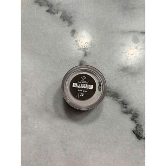 BareMinerals Loose Powder Eye Color in Dusk Gray - Picture 2 of 3